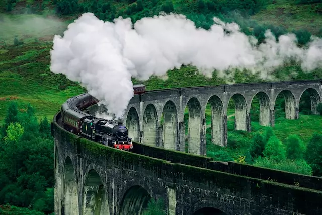 steam train scotland.jpg
